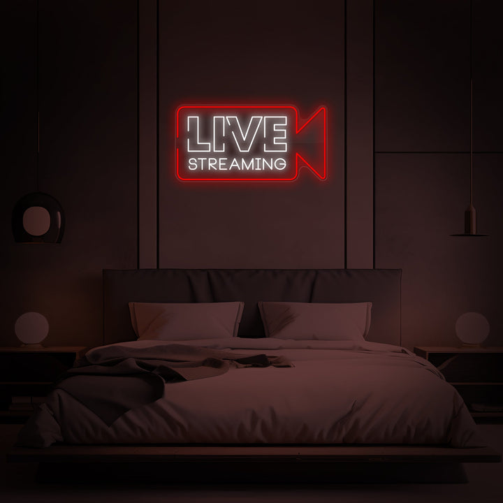 "LIVE STREANMING" Neon Sign