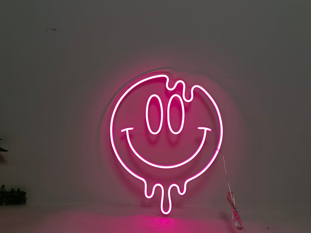 Emoji Smiley Face Dripping Neon Sign - GEEKNEON