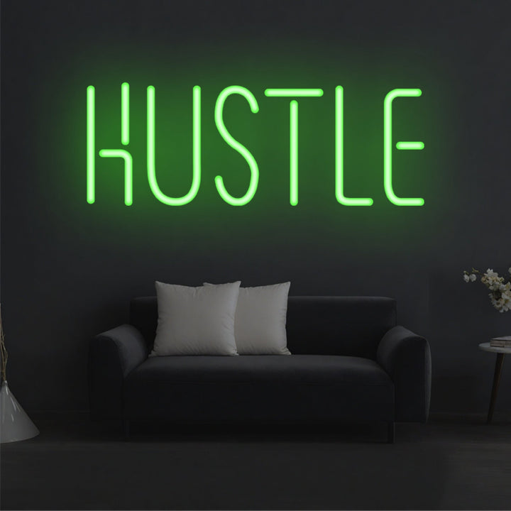 'HUSTLE' Neon Sign - GEEKNEON